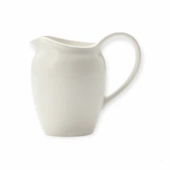 Maxwell & Williams White Basics Jug 750ml AW0300