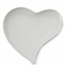 Maxwell & Williams White Basics Heart Plate 21cm